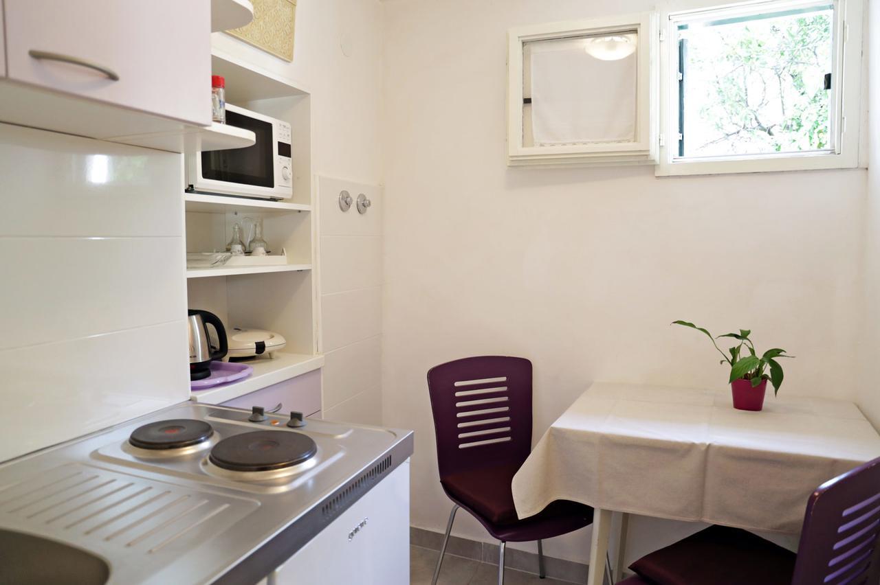 Pinta Apartments Lumbarda Eksteriør billede